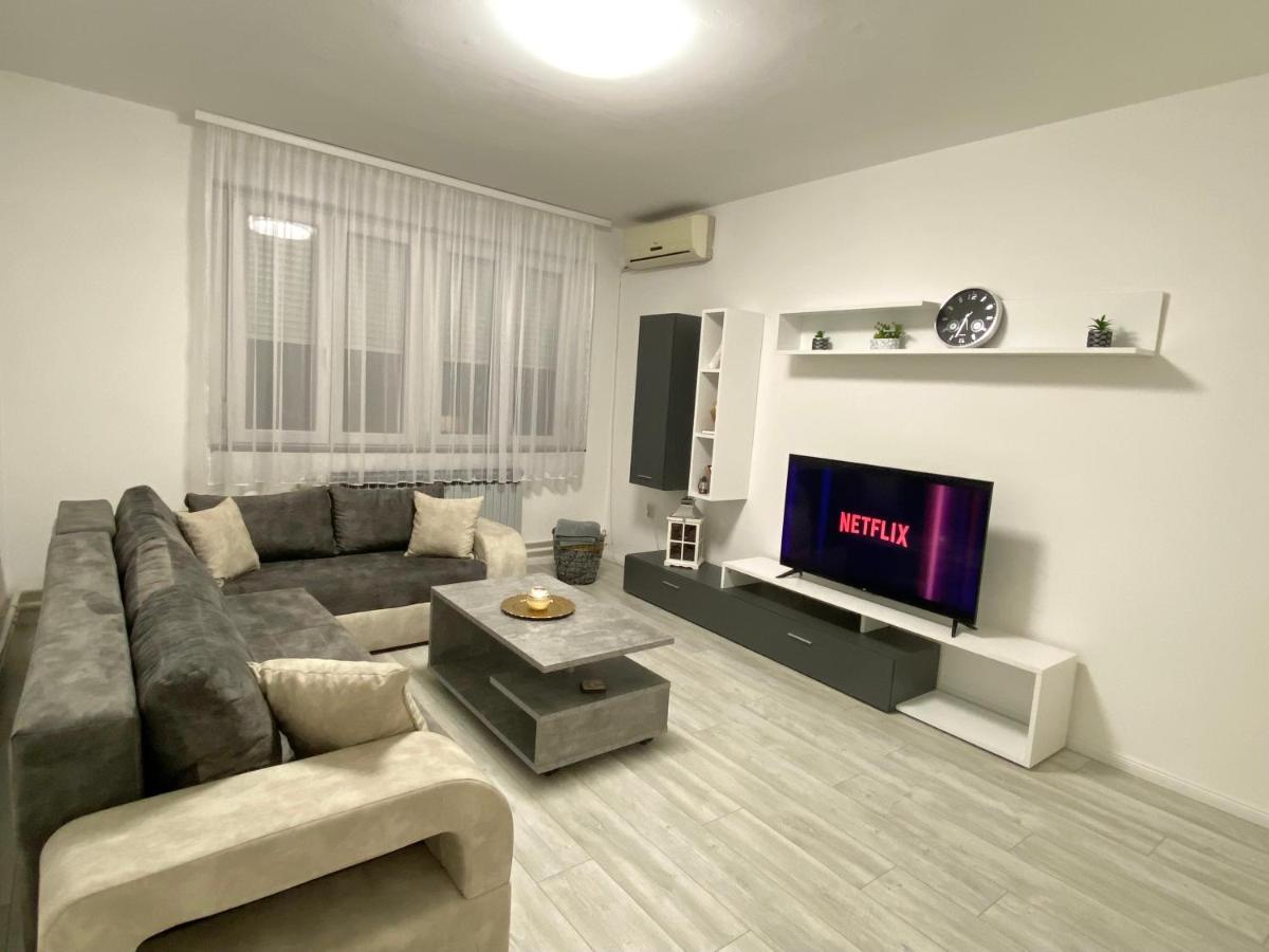 Grand Royal Apartment Белград Екстериор снимка